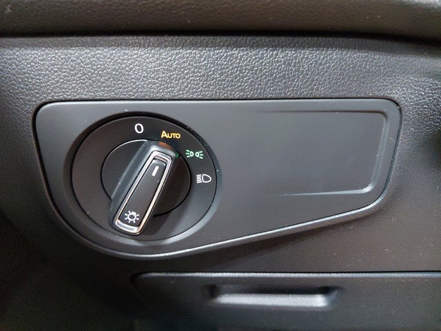2022 Volkswagen Tiguan SE - Photo 36