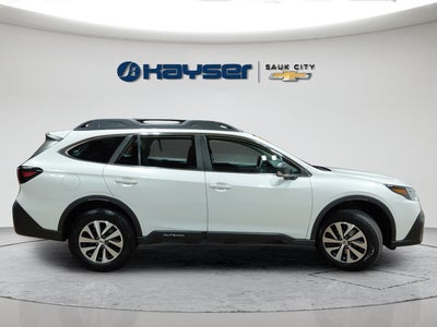 2022 Subaru Outback Base