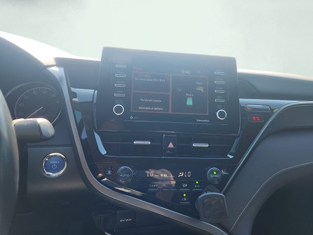 2023 Toyota Camry SE Nightshade Edition Hybrid