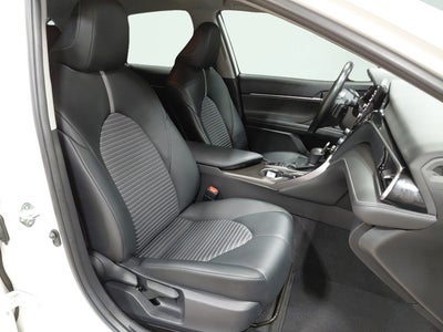 2023 Toyota Camry SE Nightshade Edition Hybrid