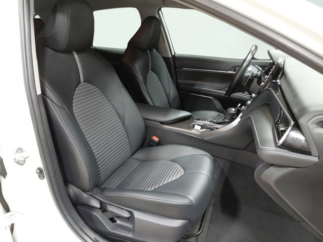 2023 Toyota Camry SE Nightshade Edition Hybrid