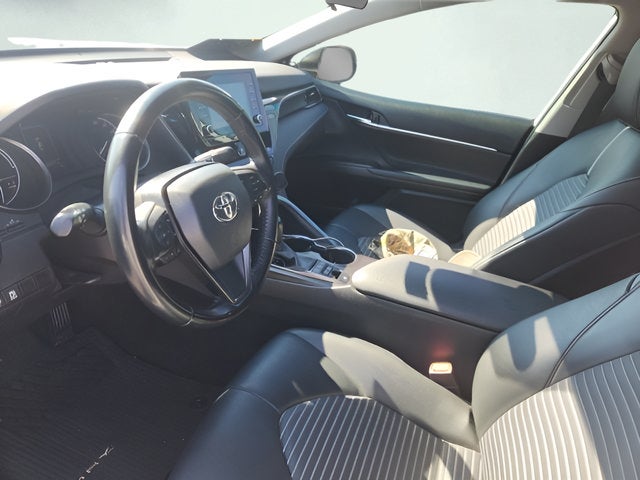 2023 Toyota Camry SE Nightshade Edition Hybrid