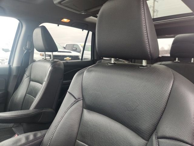 2020 Honda Pilot AWD Elite