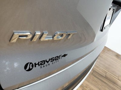 2020 Honda Pilot AWD Elite