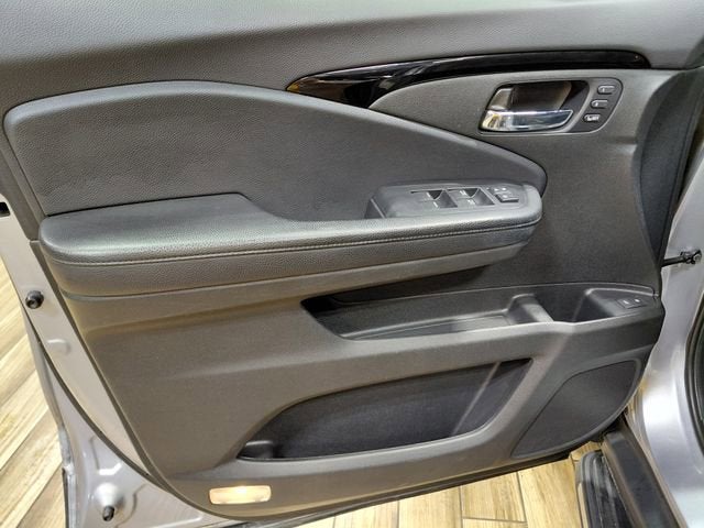 2020 Honda Pilot AWD Elite