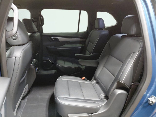 2025 Buick Enclave Preferred - Photo 19