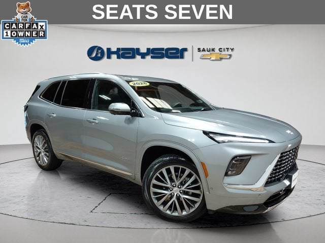 2026 Buick Enclave Avenir