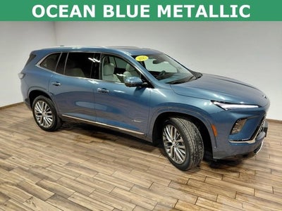 2025 Buick Enclave Avenir