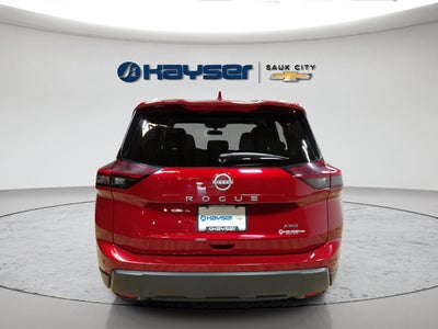 2025 Nissan Rogue SV