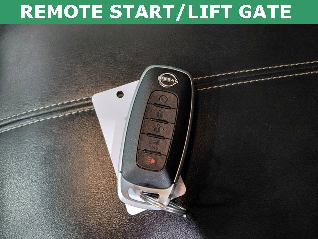 2023 Nissan Pathfinder SL 4WD