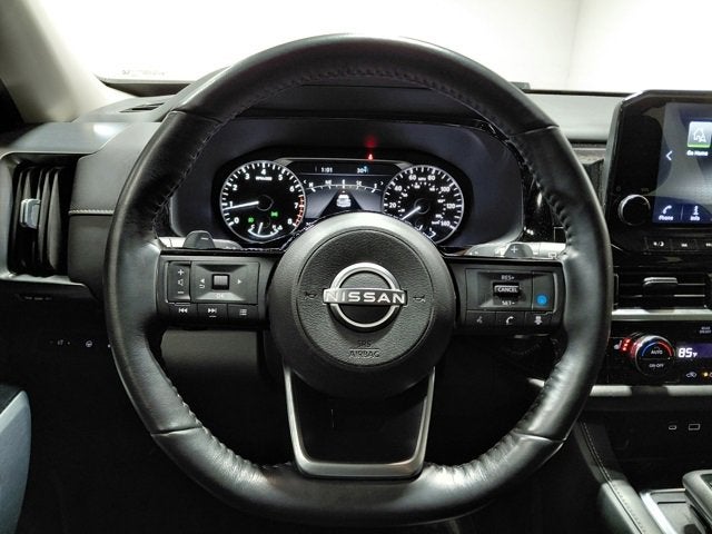 2023 Nissan Pathfinder SL 4WD