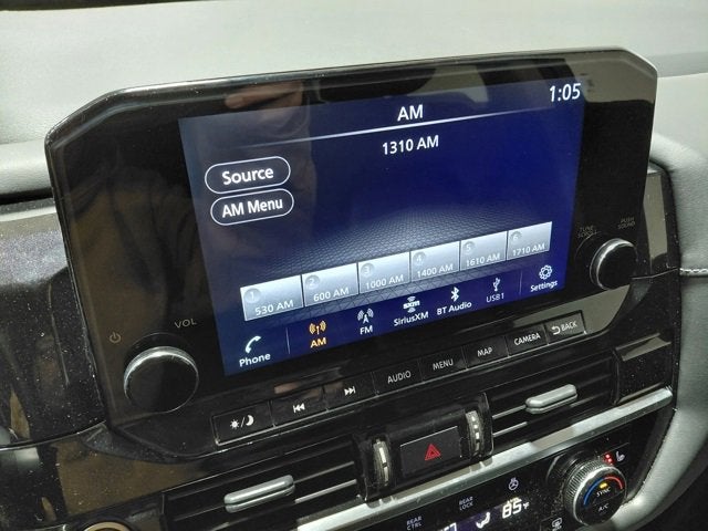 2023 Nissan Pathfinder SL 4WD