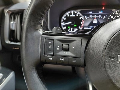 2023 Nissan Pathfinder SL 4WD