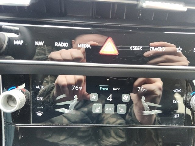 2026 Genesis GV70 2.5T