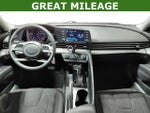 2022 Hyundai Elantra SE