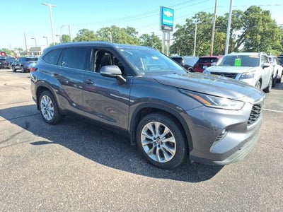 2023 Toyota Highlander L