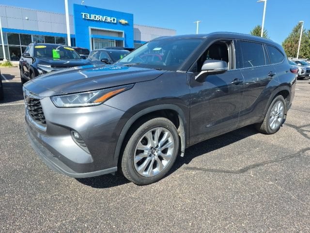 2023 Toyota Highlander L