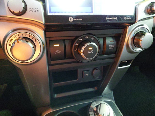 2022 Toyota 4Runner SR5 Premium