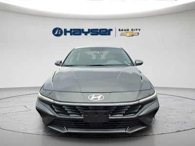 2025 Hyundai Elantra SEL Convenience