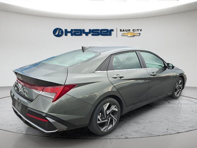 2025 Hyundai Elantra SEL Convenience