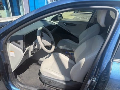 2023 Kia Niro EV Wind