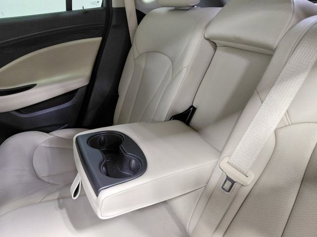 2020 Buick Envision Essence Group