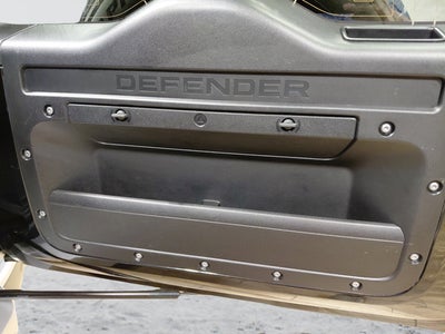 2025 Land Rover Defender S